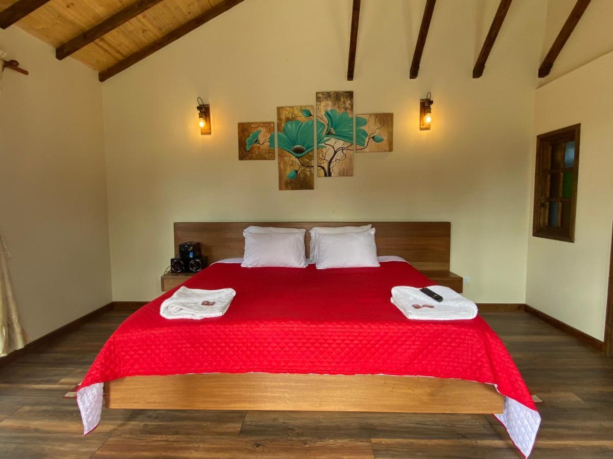 Palmeras Hotel *